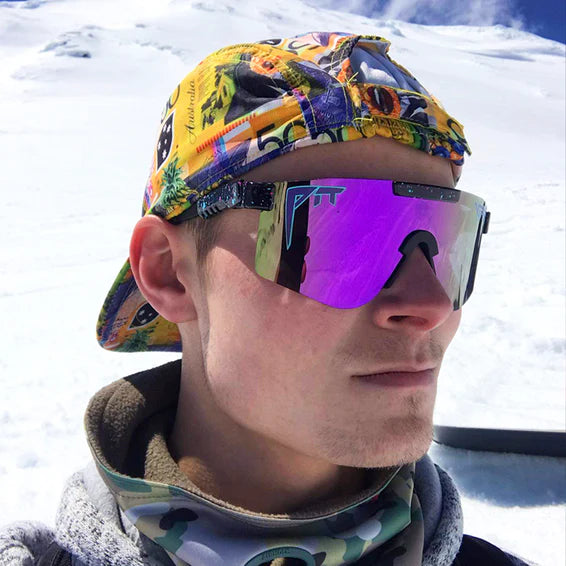 The Nightfall Polarized
