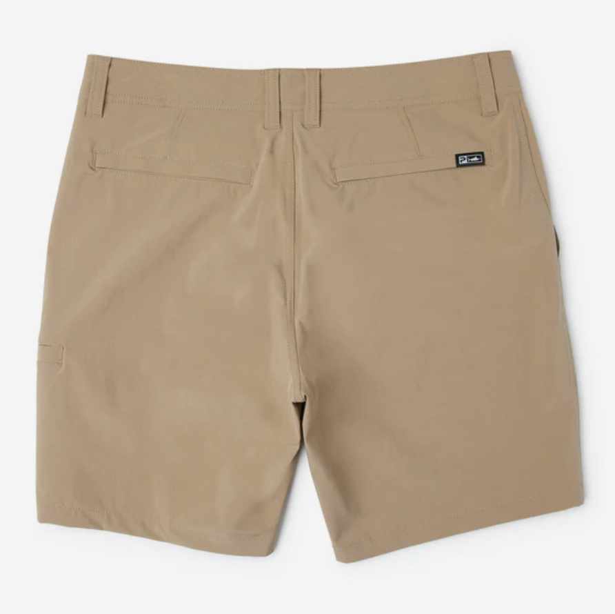 Mako 18' Hybrid Shorts